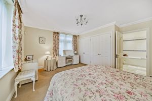 Bedroom- click for photo gallery